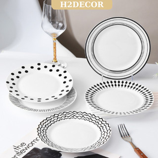 Đĩa sứ tròn hoạ tiết hoa văn màu trắng đen phong cách Châu Âu tráng men cao cấp-H2decor