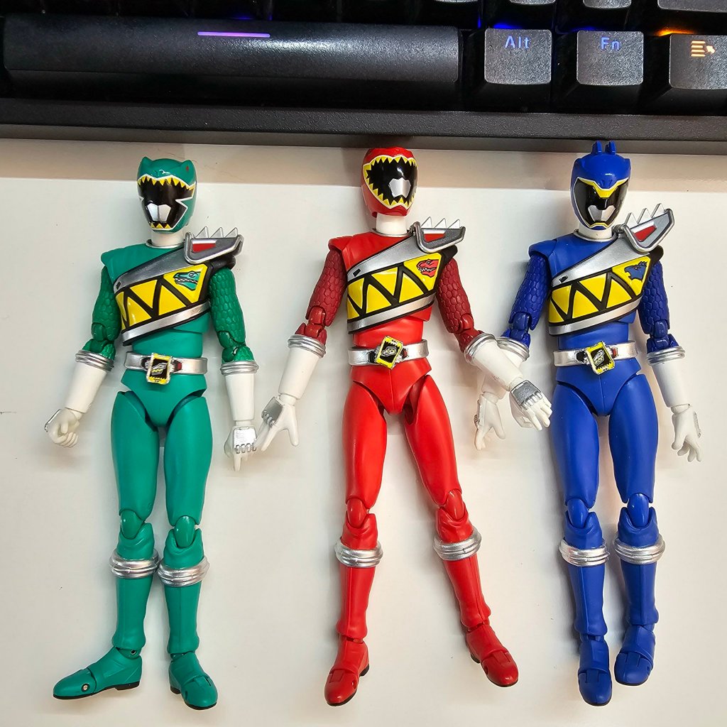 Figure SHF | Đồ Chơi Siêu Nhân Sưu Tầm S.H.F Dx Super Sentai | Bandai