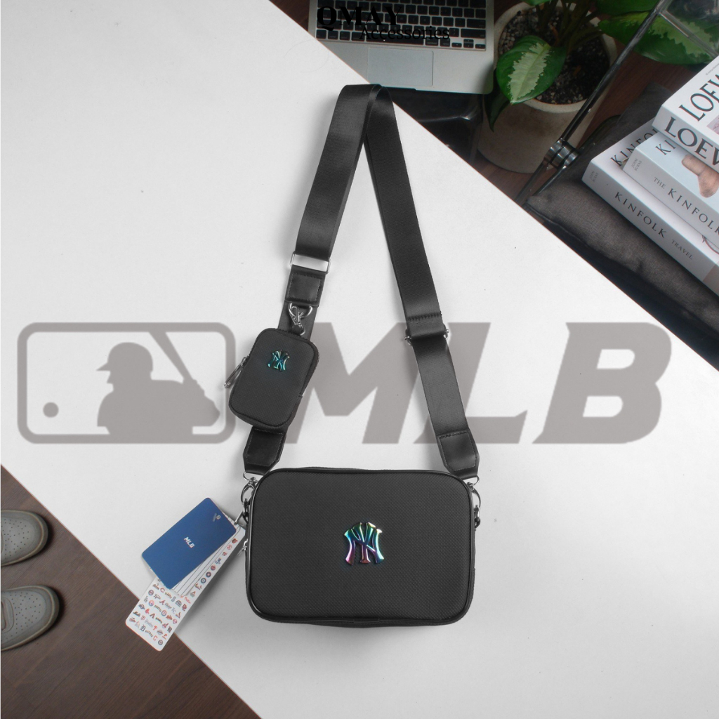 Túi Đeo Chéo MLB NY Dành Cho Cả Nam Và Nữ, Phong Cách Có Túi Tiddy Logo Kim Loại  Size | 20cm x 14cm x 7cm