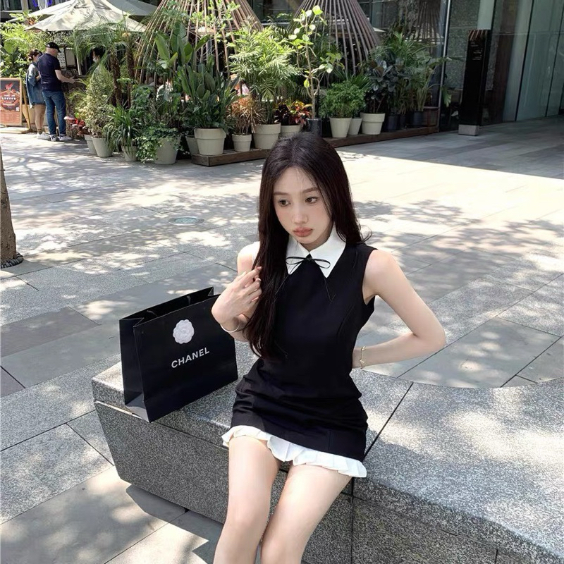 [V1.612] Váy Tuyết Mưa Cổ Sơmi Trắng Phối Chân Xếp Ly Kèm 2 Nơ Sang Chảnh | BigBuy360 - bigbuy360.vn