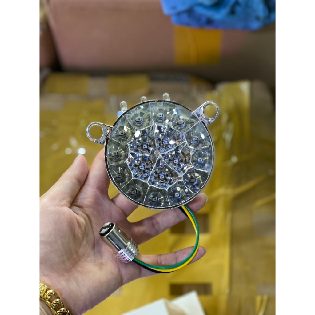 Mạch đèn hậu Appi có chui gắn như