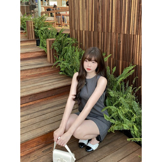 Đầm sát nách dáng a kèm tag nơ