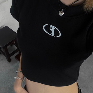 Áo phông Croptop thun gân "Y2K" - Áo thun Croptop hack dáng
