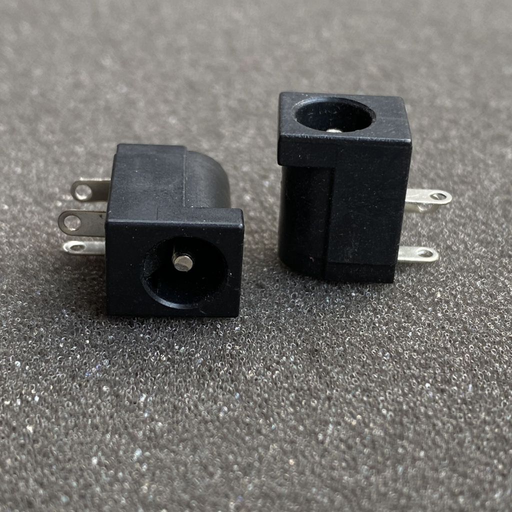 Giắc DC cái 5.5x2.1mm