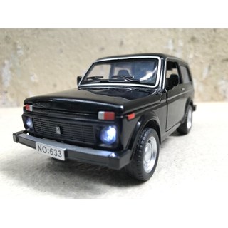 Mô hình xe LADA NIVA 2020 - 1:32