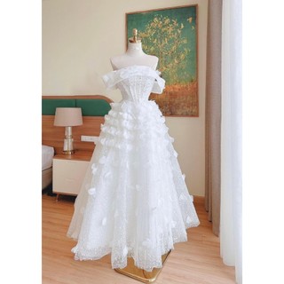 ĐẦM BODY XOÈ PHỒNG TRỄ VAI ĐÍNH HOA