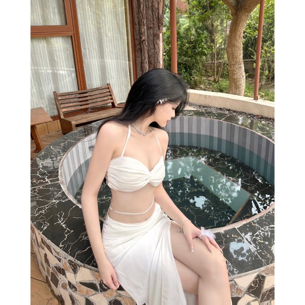Set Áo 2 Dây Bikini Đi Biển Vierlin Thiết Kế Cúp Ngực Xẻ Đùi - Áo Cột Kèm Chân Váy Lụa Tằm Dày Dặn VBK010 | BigBuy360 - bigbuy360.vn