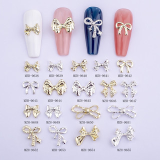 Charm kiểu siêu sáng trang trí móng tay