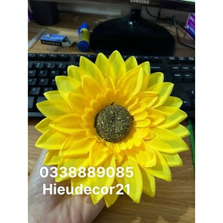 Hoa hướng dương cỡ to bằng vải lụa dùng trang trí, phụ kiện múa...
