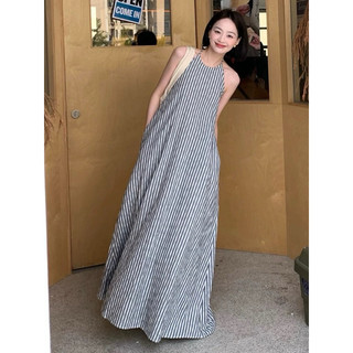 Váy Maxi Kẻ Sọc Hở Lưng