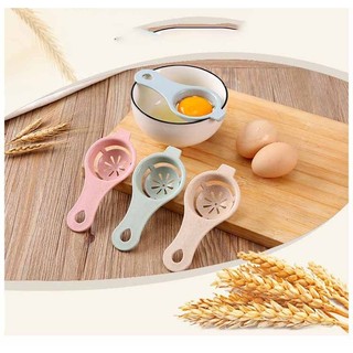 Dụng Cụ Tách Lòng Đỏ Trứng Bằng Lúa Mì