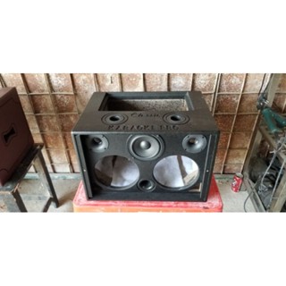 Vỏ thùng loa 2 bass 20 đôi cắt  mạch 19×38 (lưới sắt có kèm trung 14)