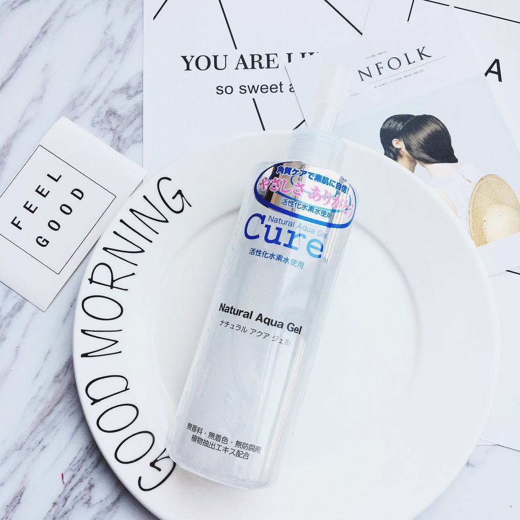 Tẩy da chết Cure Natural Aqua Gel 250g