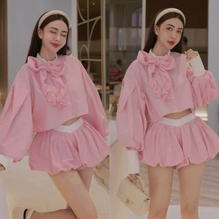Set áo sơmi sọc thắt nơ croptop kèm short bí