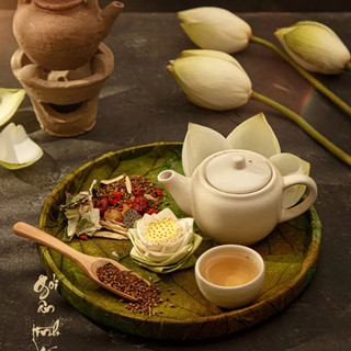 Bạch Liên Ngự Trà - Trà Sen Trắng Huế