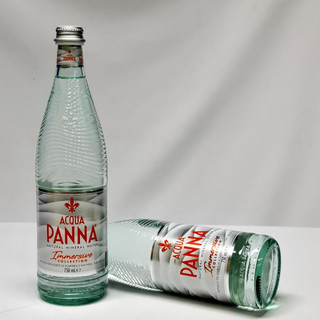 Nước khoáng thiên nhiên không ga acqua panna luxury 750ml