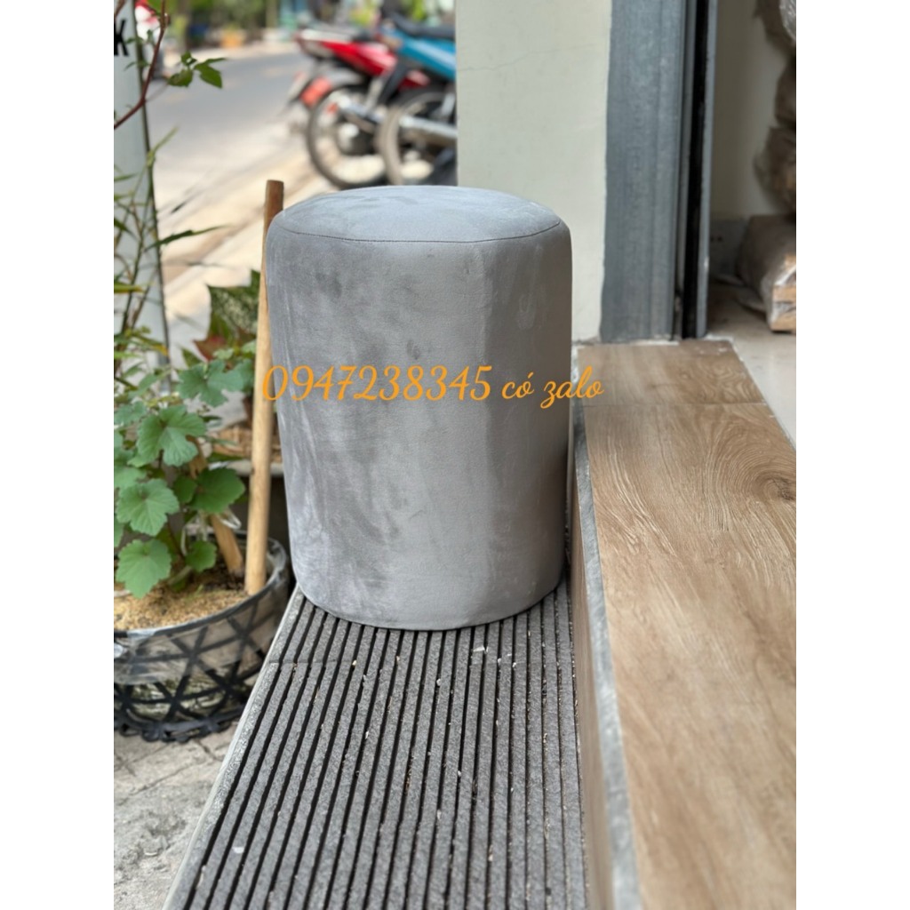 Gía Xưởng Mới Về Ghế Đôn Sofa - Bàn Trang Điểm Màu Xám Cao 40cm Đường kính 33cm Hoàn tiền 100% nếu khách không hài lòng | BigBuy360 - bigbuy360.vn