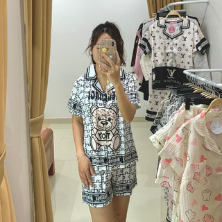 Bộ đồ ngủ, Pyjama lụa xước thiết kế, bộ pijama lụa hàng đẹp, set đồ nữ Áo Cộc Quần Đùi - Hoa Hoa