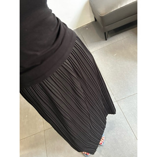 PLEATS SKIRT (2 Colors) -LACIEL