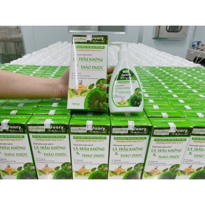 Dung Dịch Vệ Sinh Phụ Nữ Thảo Dược Hương Nước Hoa Juory - 150ml