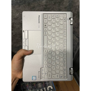 Laptop giá rẻ lai máy tính bảng window Panasonic CF-RZ6 ( Có 4G LTE)