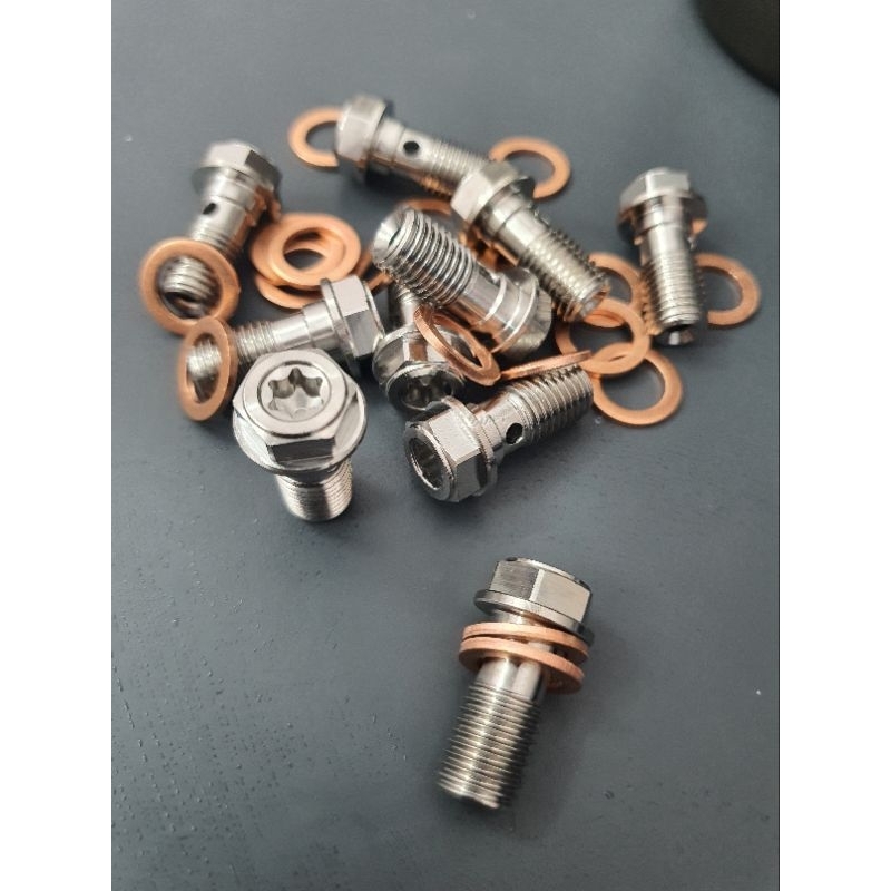 Ốc dầu 304 10li ren 1.0mm vs 1.25mm đầu lục giác.