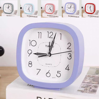 Đồng hồ để bàn, có báo thức sang trọng hiện đại cao cấp