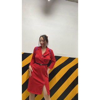 đầm đỏ dây kéo