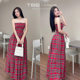 Đầm maxi kẻ đỏ kèm hoa