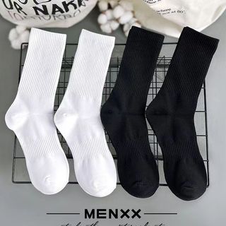Vớ unisex trắng đen dày trơn giữa bắp chân