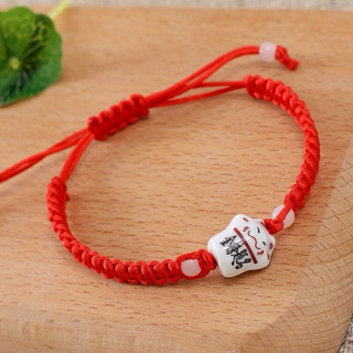 Vòng chỉ đỏ mèo thần tài may mắn