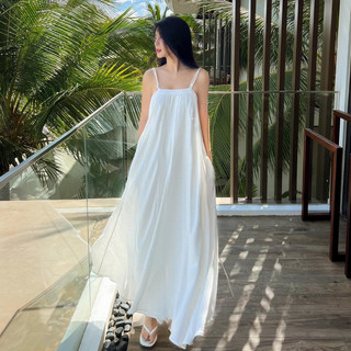 Đầm trắng xuông hai dây🐠