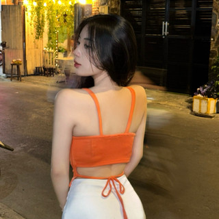 áo cổ yếm cột dây sau lưng dễ thương