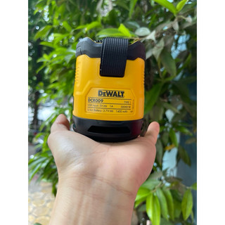 Loa sạc mini Bluetooth DeWALT DCR009