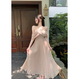 đầm thiết kế xếp ly