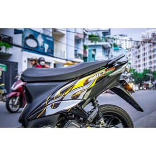 Tem dán xe Luvias . Mẫu tem rời lửa vàng đen tem 3 lớp khơng bay màu