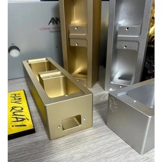 Hộp ổ cắm điện đôi rỗng Nhôm nguyên khối CNC - H60