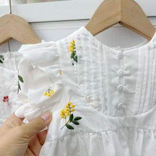 Váy Thiết Kế Trắng Thuê Hoa V8 [Từ 8-22 Kg]