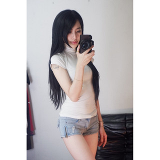 Áo thun cổ cao ôm body
