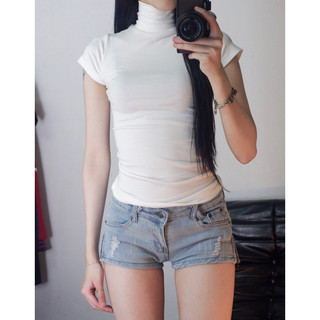 Áo thun cổ cao ôm body