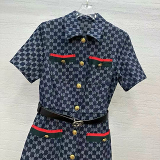 HÀNG NHẬP - ĐẦM XÔ LỤA IN HT PHỐI TÚI ĐẮP VIỀN ĐỎ KÈM NỊT
