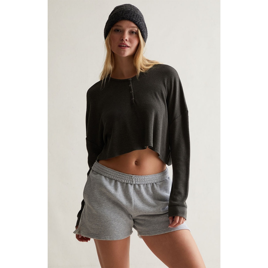Áo croptop EST.P4C A3557