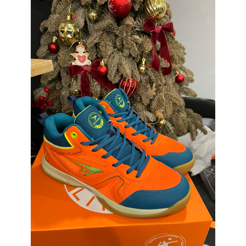 giày bóng chuyền Beyono Limit