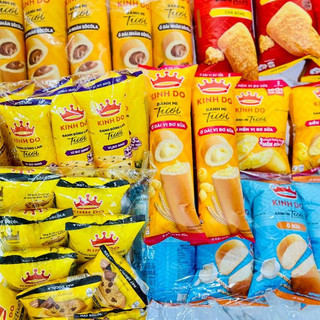 Bánh mì tươi kinh đô thịt bò, bơ sữa, nho đủ vị.