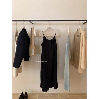 𝗟𝗔 𝗖𝗛𝗔𝗥𝗠𝗘́ |Váy von dây cúc bọc 80108 ME.studio