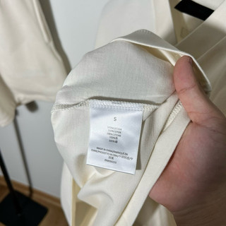 Set Essential bản best cổ Vneck