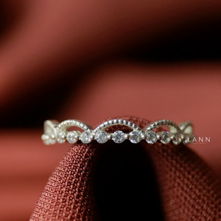 Nhẫn thân nửa đá tròn phối vòng cung R329 LANN