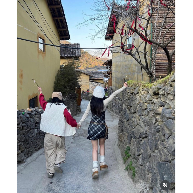 𝐑𝐀𝐍𝐃𝐎𝐌𝐁𝐄𝐈𝐁𝐄𝐈 VÁY MERRY XMAS 🎄 KẺ CARO XINH XẮN VÁY DÀI KẺ CARO XANH/ĐEN DÁNG NGẮN [R01] | BigBuy360 - bigbuy360.vn