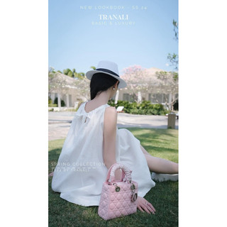 ĐẦM CỔ YẾM TRƠN