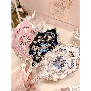 [Sẵn] Gương cầm tay Littel Angle Ver 2 Flower Knows sang trọng mặt gương lớn dễ sử dụng được yêu thích nhất 🤍🖤
